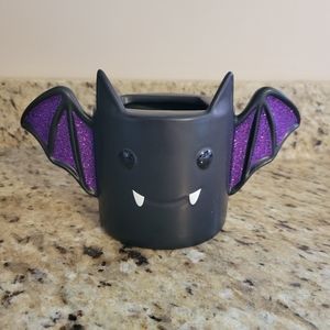 BBW- Gentle Foaming Soap Holder